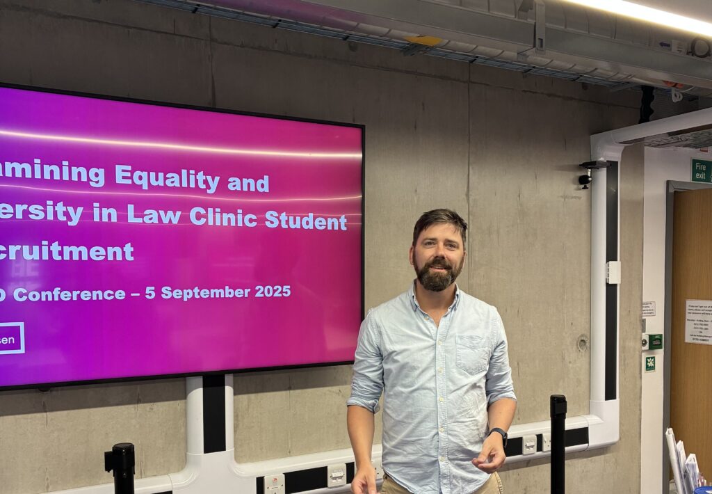 Lee Hansen presenting at the CLEO conference. 
